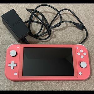 Nintendo Switch Lite - Coral